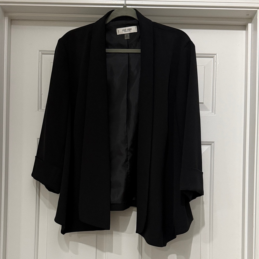 Jones Studio Black Open-Front Blazer